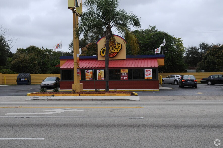 More Photos Of 1155 NW 54th St, Miami Fast Food For Sale