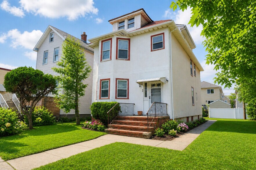 More Photos Of 58 Van Riper St, Staten Island Land For Sale
