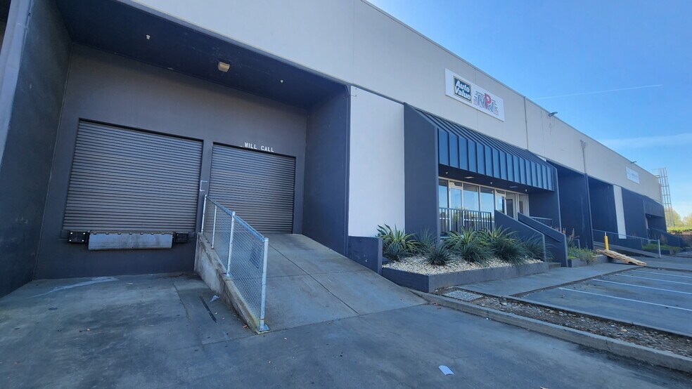More Photos Of 840 N 10th St, Sacramento Warehouse For Lease