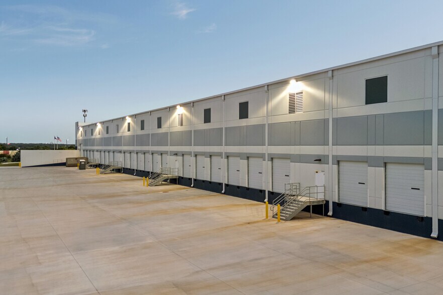 Primary Photo Of 701 North Red Bud Lane, Round Rock Unknown For Lease