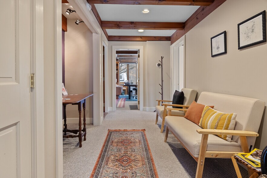 More Photos Of 68 Lyme Rd, Hanover Office Residential For Sale