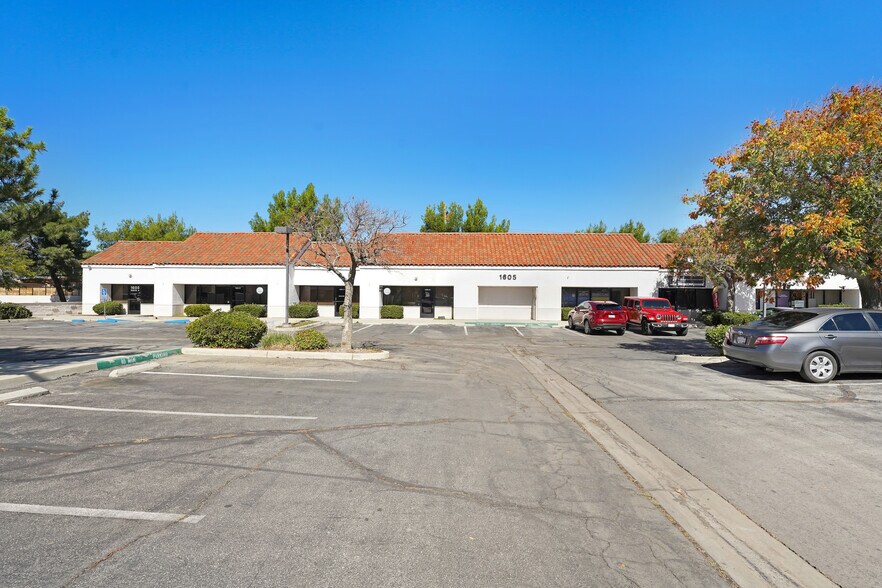 More Photos Of , Palmdale Office For Sale
