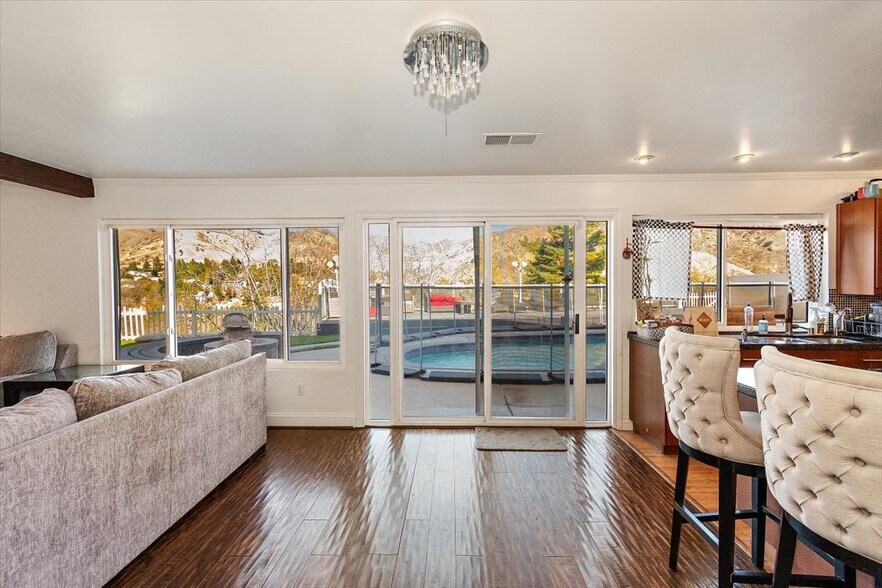 More Photos Of 12036 Darby Ave, Porter Ranch Specialty For Sale