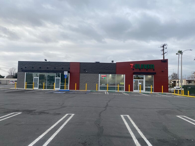 More Photos Of 1481 N Hollenbeck Ave, Covina Freestanding For Lease
