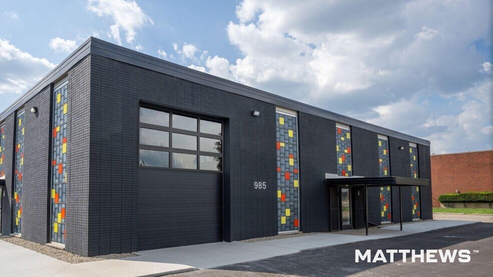 More Photos Of 985 Joyce Ave, Columbus Warehouse For Lease