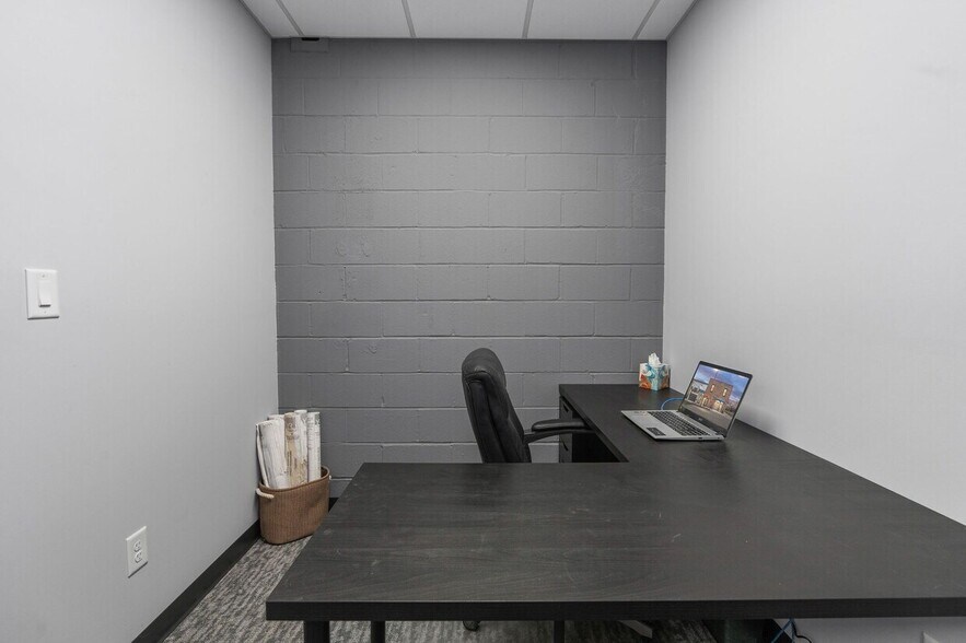 More Photos Of 117 S Main St, Hopewell Coworking Space