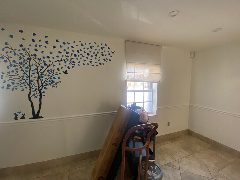 More Photos Of 3080 W Flagler St, Miami Medical For Sale
