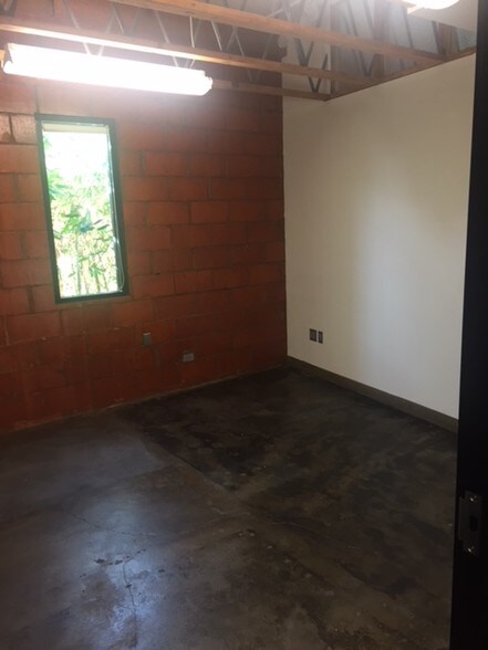 More Photos Of 8335 W Sunset Blvd, West Hollywood Office For Lease