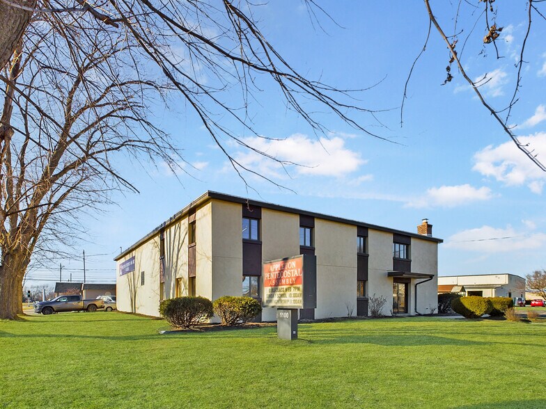More Photos Of 1100 London St, Menasha Religious Facility For Sale