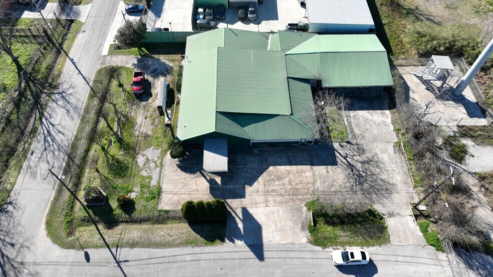 More Photos Of 5601 Arlington St, Houston Funeral Home For Sale