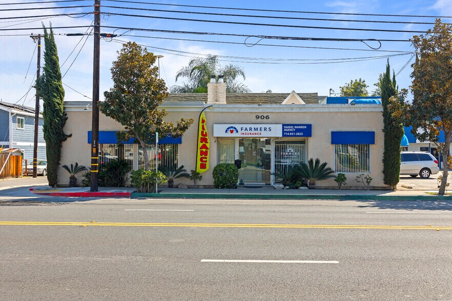 Primary Photo Of 906 E Commonwealth Ave, Fullerton Storefront For Sale