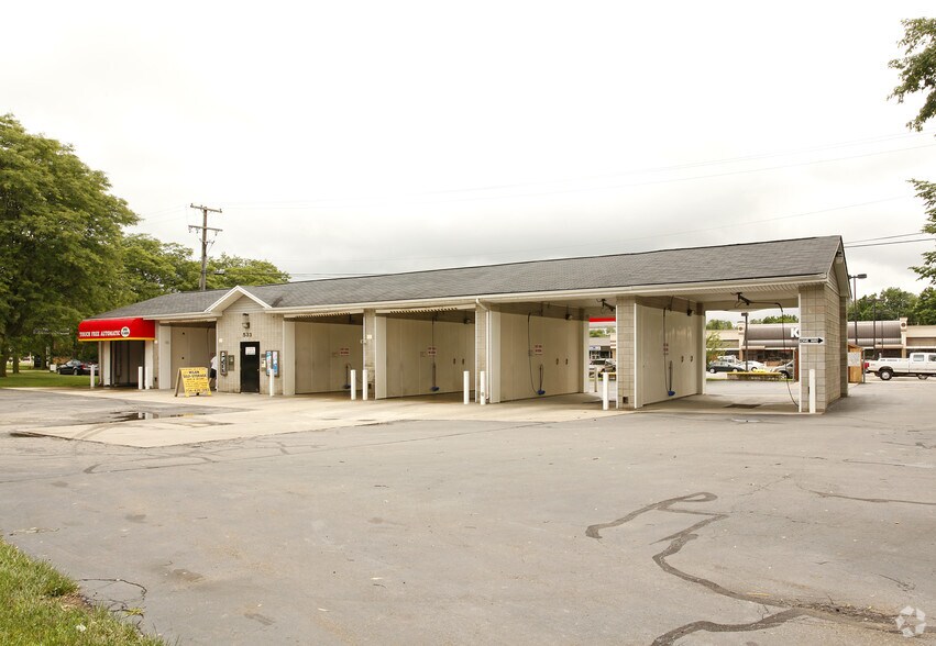 More Photos Of 513-531 W Main St, Milan Unknown For Lease