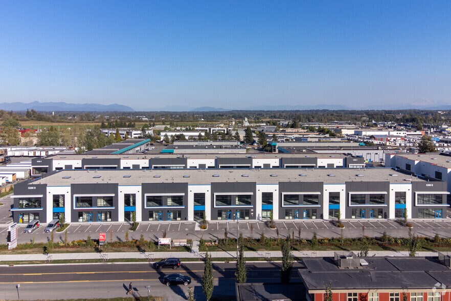 More Photos Of 6286 203 St, Langley Showroom For Lease