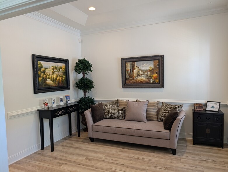 More Photos Of 1815 Lockeway Dr, Alpharetta Office For Sale