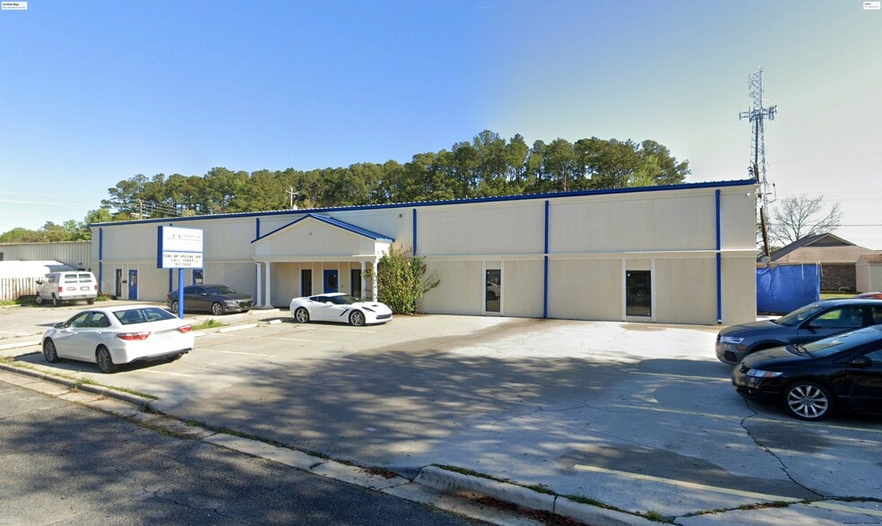 Primary Photo Of 9-12 Executive Cir, Savannah Industrial For Lease