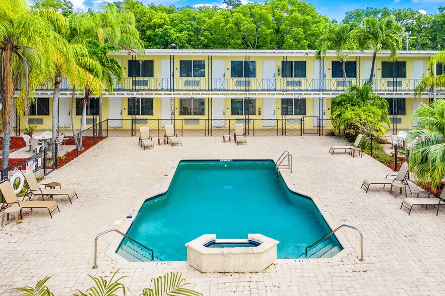 More Photos Of 99202 Overseas Hwy, Key Largo Hotel For Sale