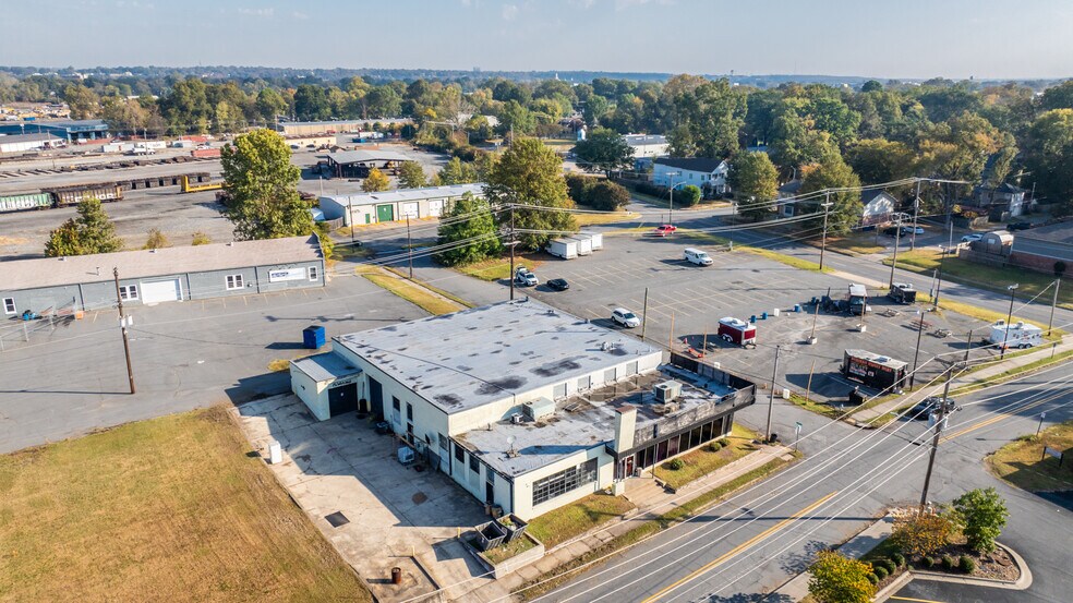 More Photos Of 601 W 4th St, North Little Rock Light Manufacturing For Lease
