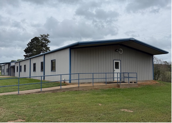 Primary Photo Of 1595 S US Highway 79, Carthage Warehouse For Sale