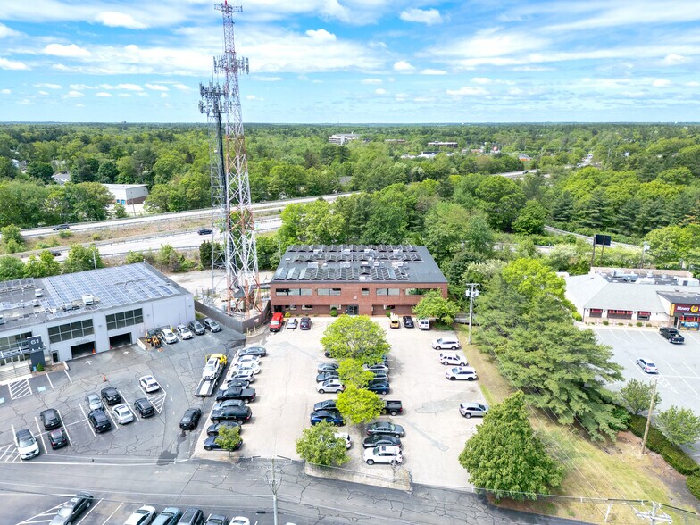 More Photos Of 55 Accord Park Dr, Rockland Office For Lease