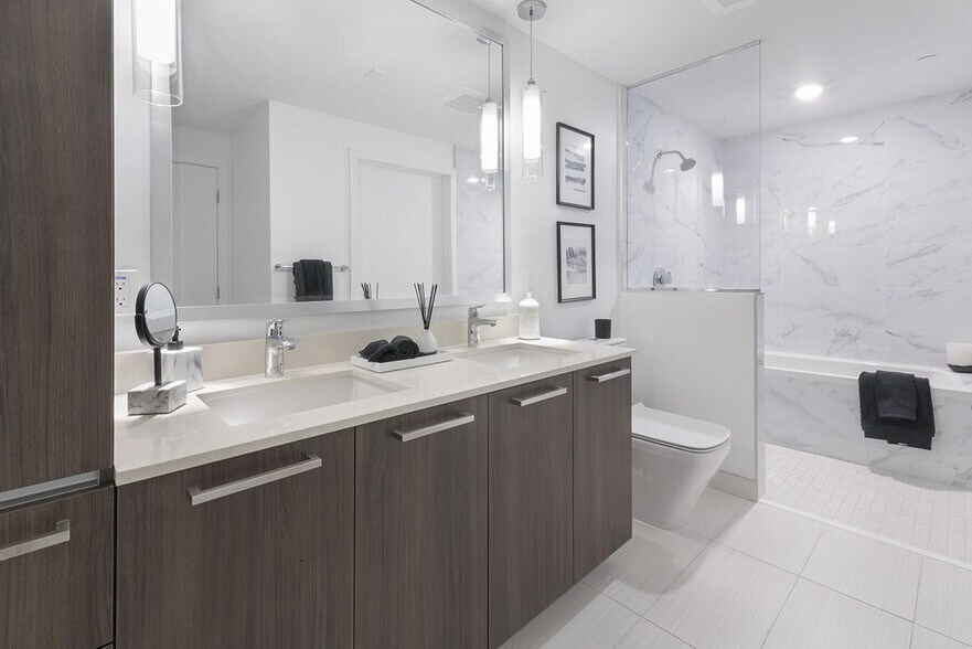 More Photos Of 86 SW 8th St, Miami Apartments For Lease