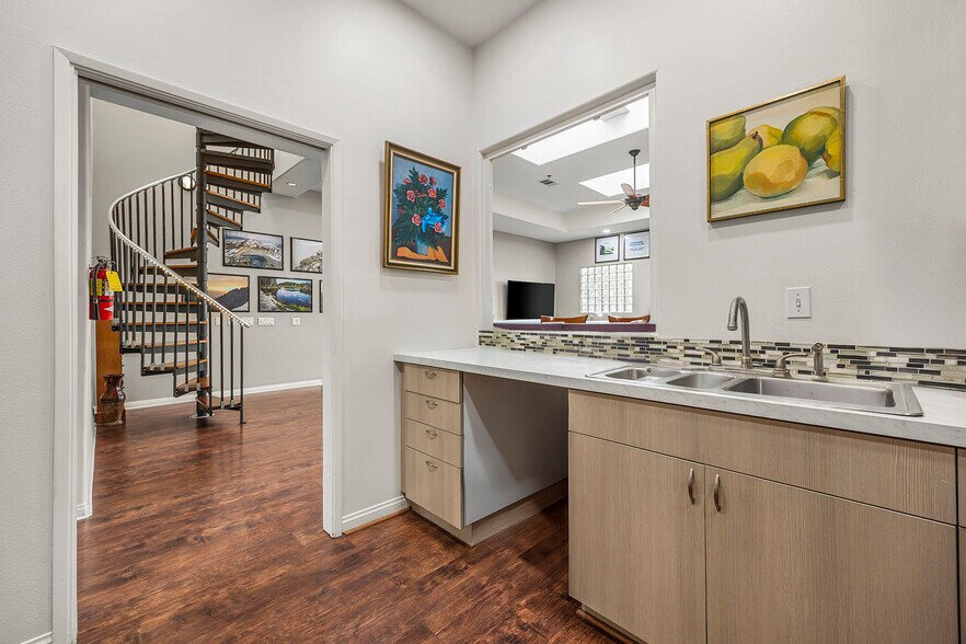 More Photos Of 116 W Santa Fe Ave, Placentia Office Residential For Sale