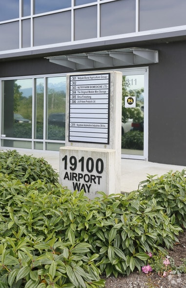 More Photos Of 19100 Airport Way, Pitt Meadows Warehouse For Lease