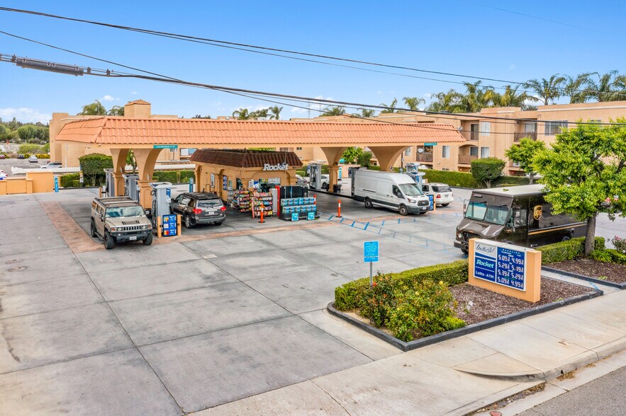 More Photos Of 26015 Bouquet Canyon Rd, Santa Clarita Service Station For Sale