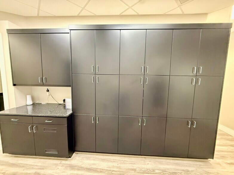 More Photos Of 2717 N Highway 89, Pleasant View Medical For Lease