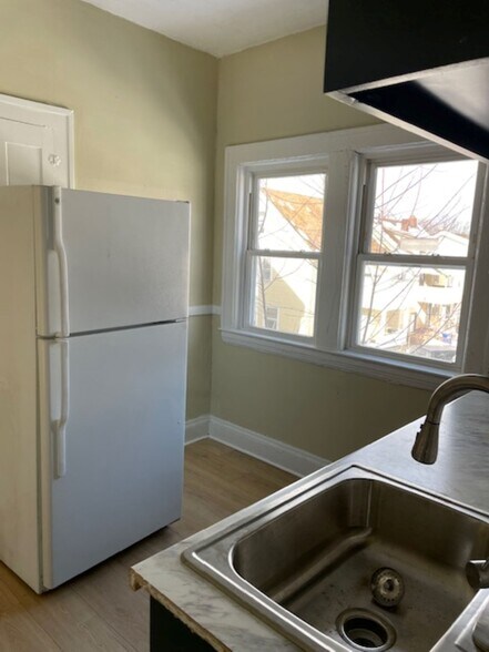 More Photos Of 957 E 143rd St, Cleveland Multifamily For Sale