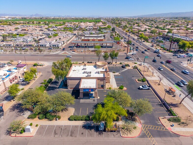 More Photos Of 7510 W Lower Buckeye Rd, Phoenix Freestanding For Lease