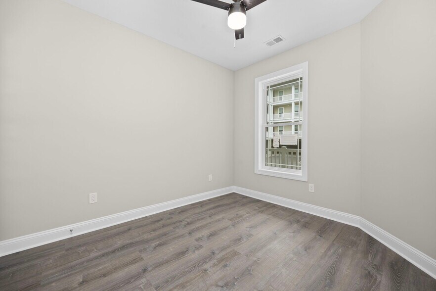 More Photos Of 627 Bonaventure Drive, Myrtle Beach Apartments For Sale
