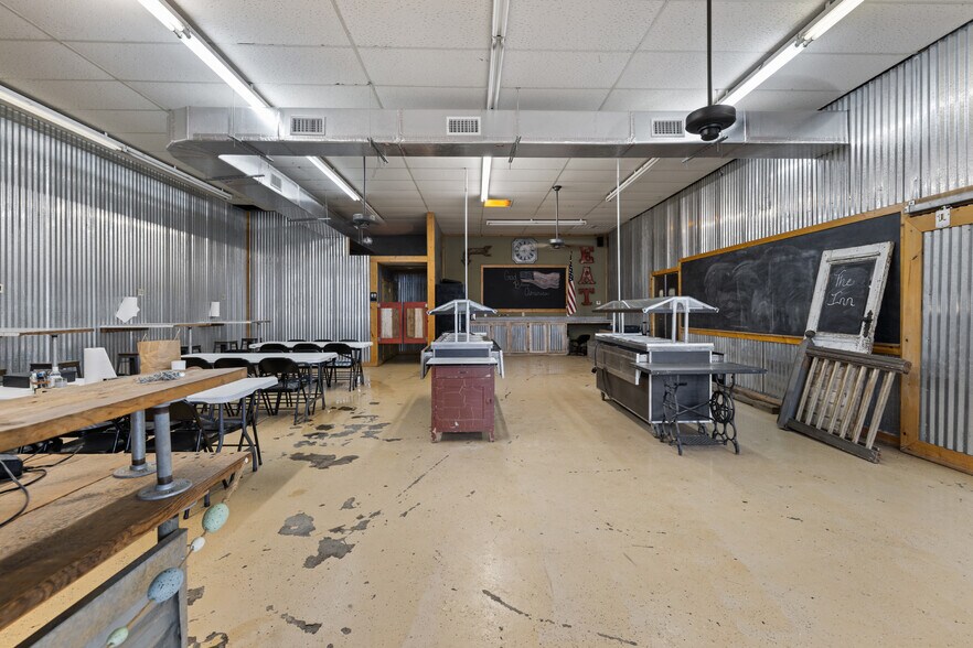 More Photos Of 6598 OK-98 Highway, Wright City Flex For Sale