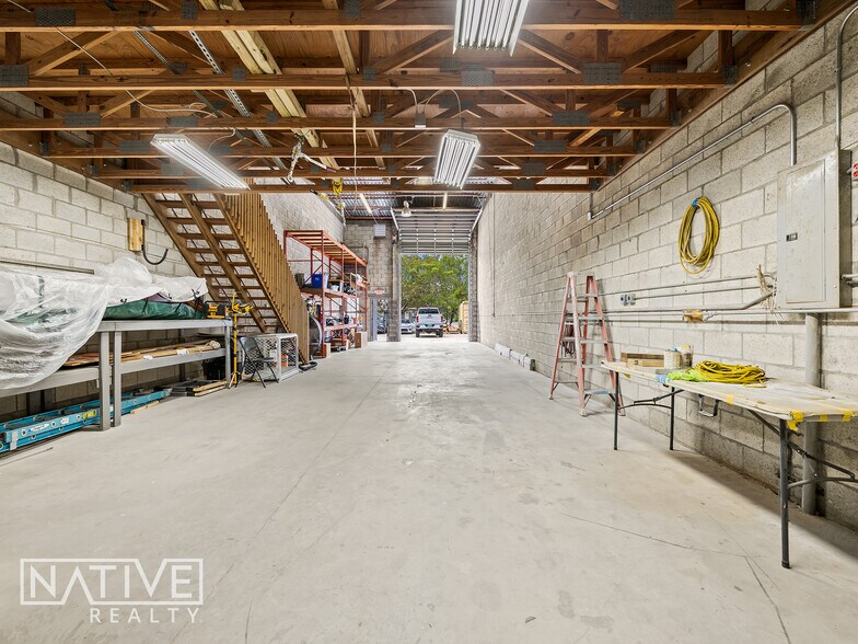 More Photos Of 2365 SW 34th St, Fort Lauderdale Warehouse For Sale