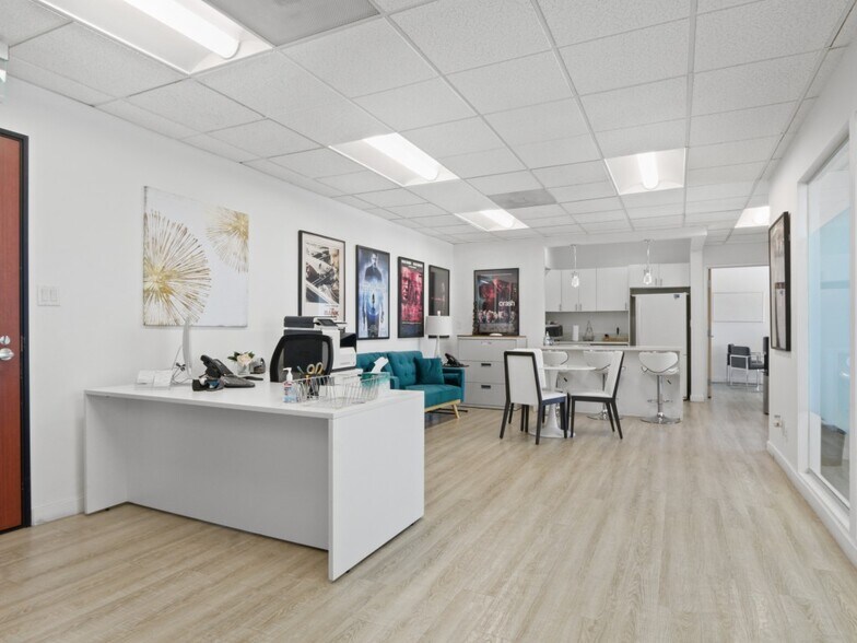 More Photos Of 8730 Wilshire Blvd, Beverly Hills Office For Lease