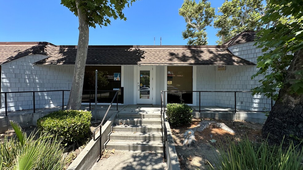 Primary Photo Of 998 Murrieta Blvd, Livermore Medical For Sale