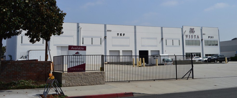 More Photos Of 2991 E 46th St, Los Angeles Warehouse For Lease