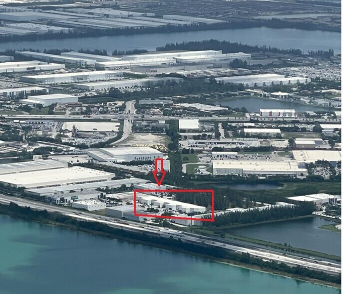 More Photos Of 12301 NW 116th Ave, Medley Distribution For Lease