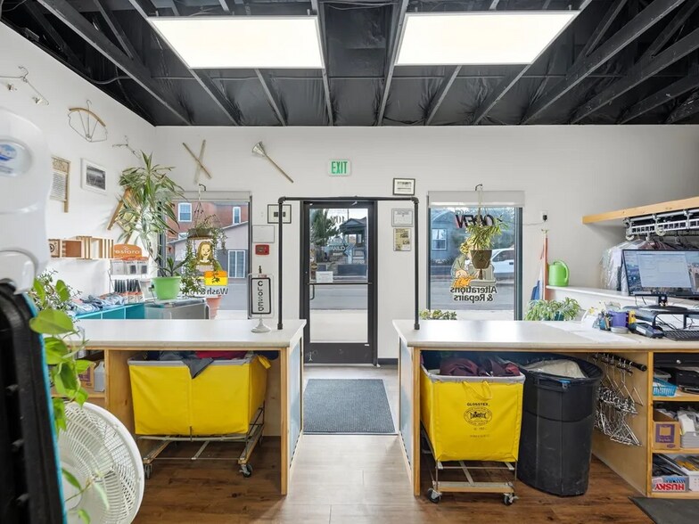 More Photos Of 403-409 W 3rd St, La Junta Storefront For Sale