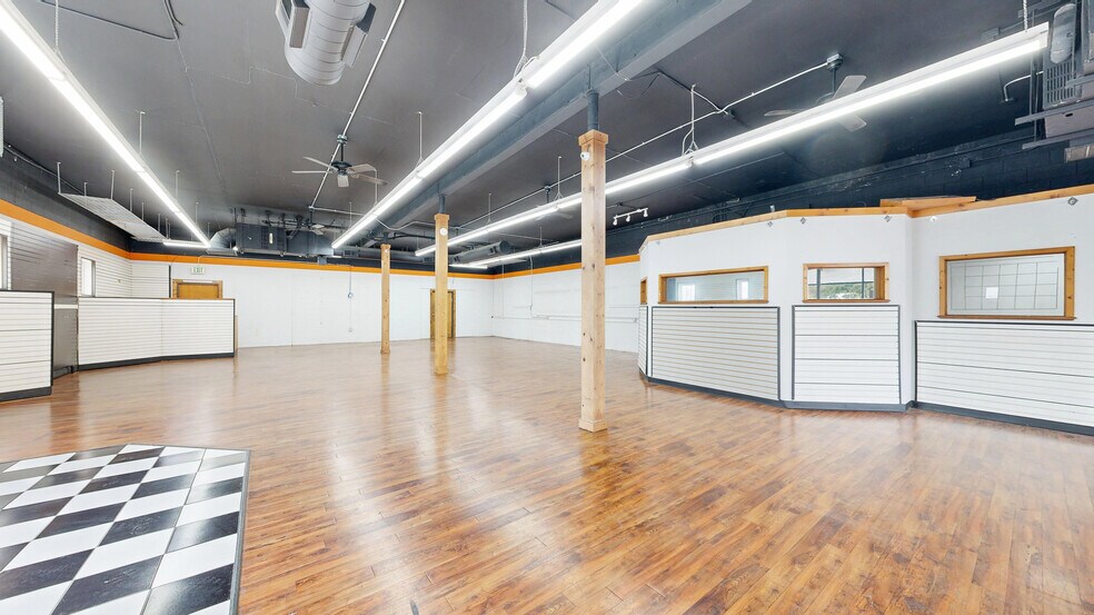 More Photos Of , Loveland General Retail For Sale