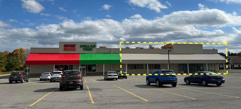 More Photos Of 124 N Center St, Perry Storefront For Lease