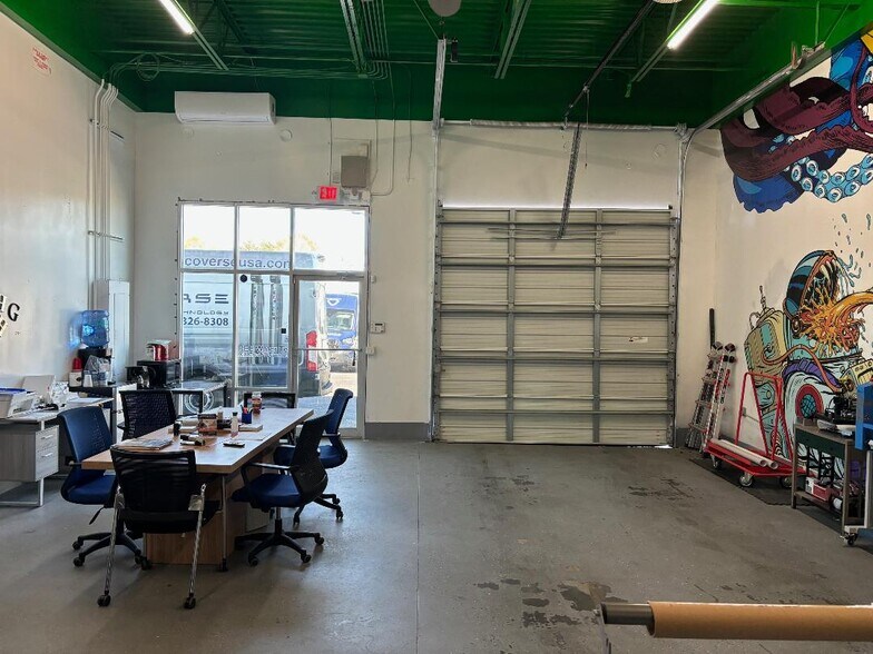 More Photos Of 7362 Futures Dr, Orlando Coworking Space