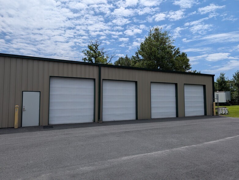 More Photos Of 1319 W Hill Ave, Valdosta Auto Repair For Sale