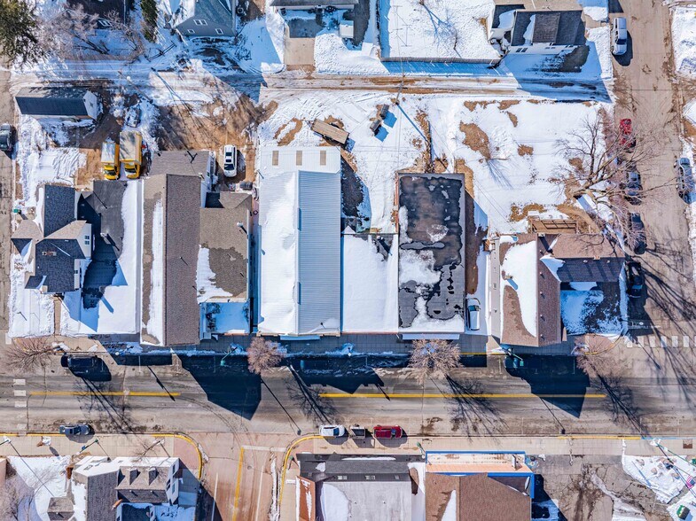 More Photos Of 223 Elm St W, Norwood Young America Storefront For Sale