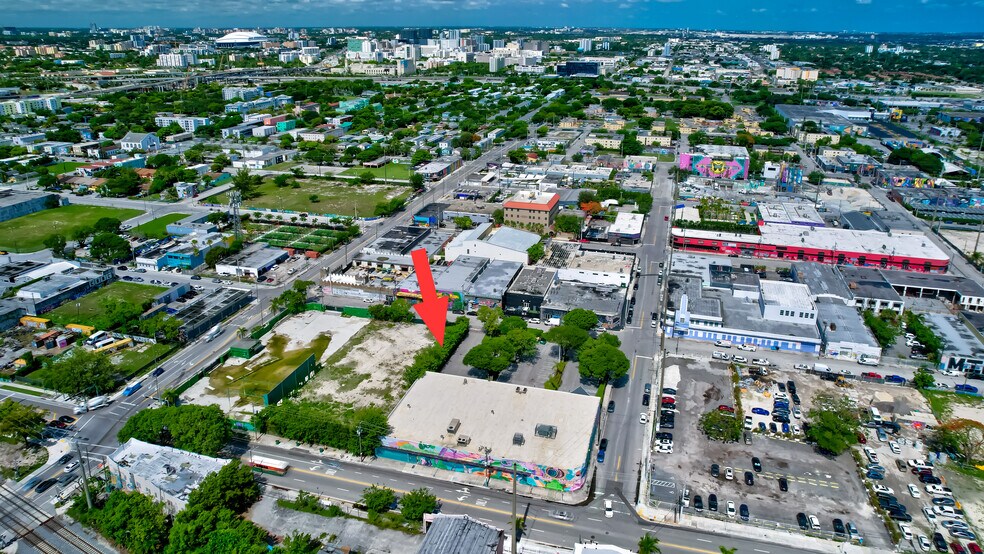 More Photos Of 2050-2090 N Miami Ave, Miami Freestanding For Lease