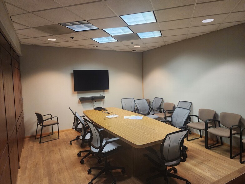 More Photos Of 205 Concourse Blvd, Santa Rosa Distribution For Lease