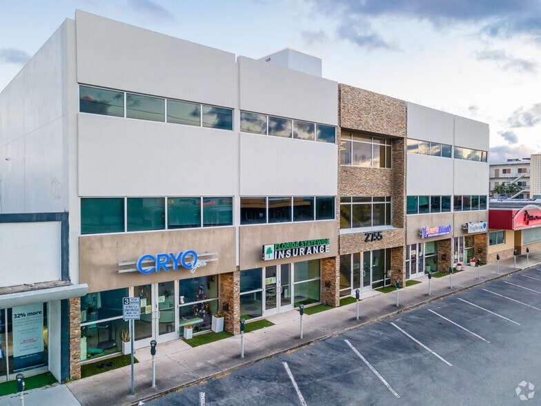 More Photos Of 2755 E Oakland Park Blvd, Fort Lauderdale Office For Lease
