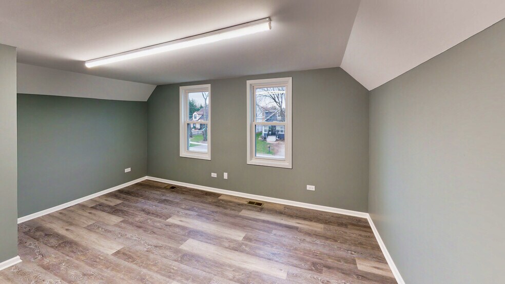 More Photos Of 1208 Lisle Plz, Lisle Medical For Lease