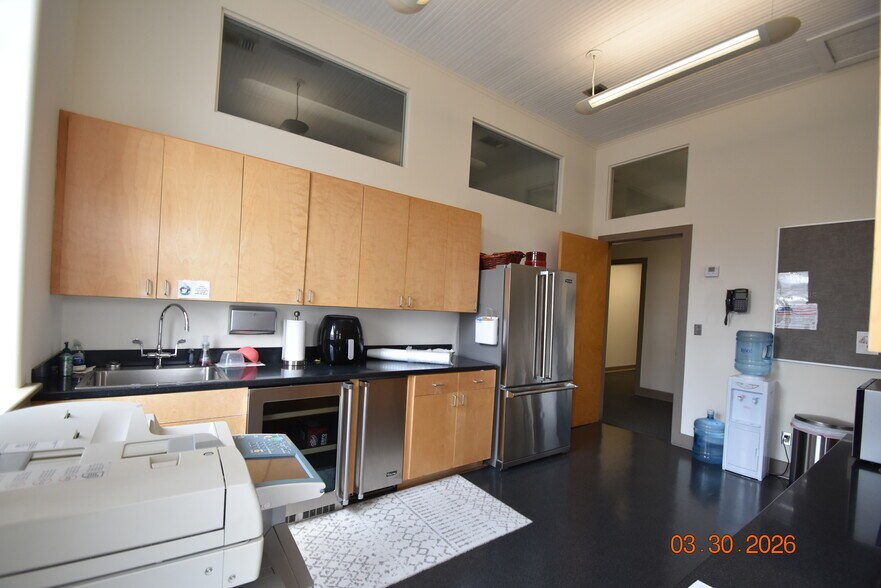More Photos Of 101 W Front Street, Greenwood Office For Sale