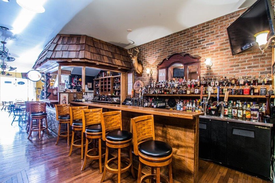 More Photos Of 183 S Main St, Russellville Restaurant For Sale