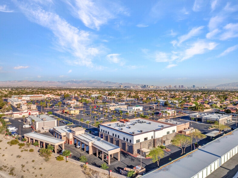 More Photos Of 178 N Pecos Rd, Henderson Storefront Retail Office For Sale